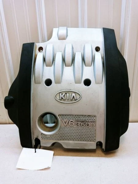 2002 03 04 2005 KIA SEDONA V6 3500 ENGINE COVER OEM - Image 1 of 4