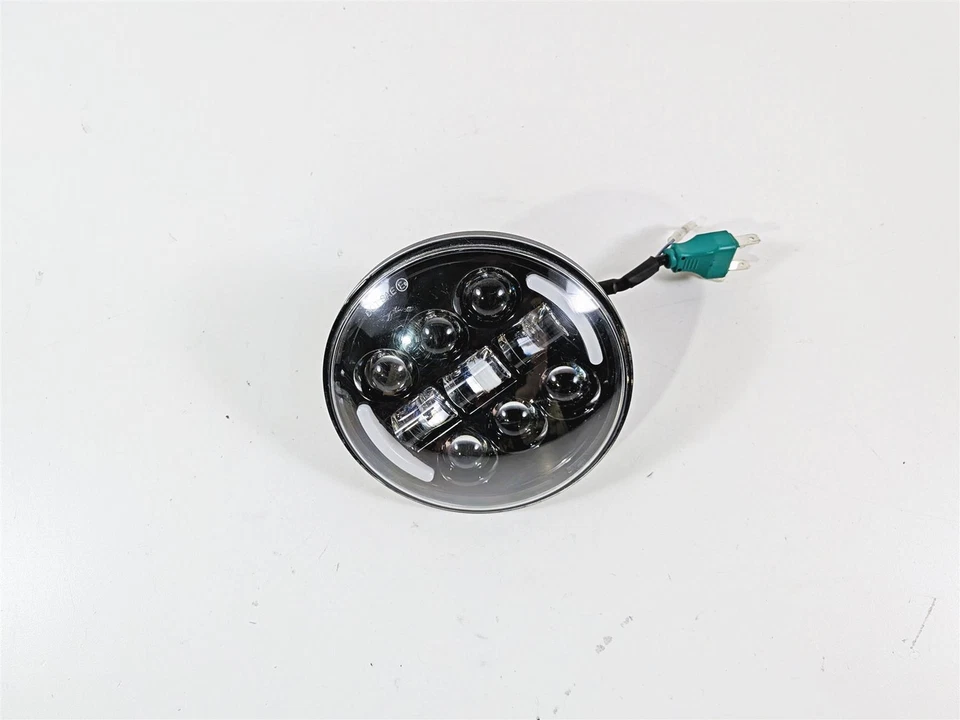 Передняя фара 2017 Victory Octane 1200 неоригинальная - Изображение 1 из 4