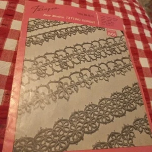 π Paragon 112 Tatting Doilies Tray Mats Pattern Book Vintage Cheval Set 16 Page - Picture 1 of 12