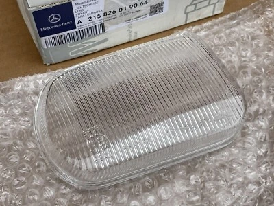 Genuine Mercedes-Benz Fog Light Lens 215-826-01-90-64 - Image 1 of 4