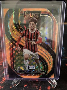 Panini Select FIFA 2024-25 Cristian Pulisic Numbered 79/125 - Bild 1 von 3