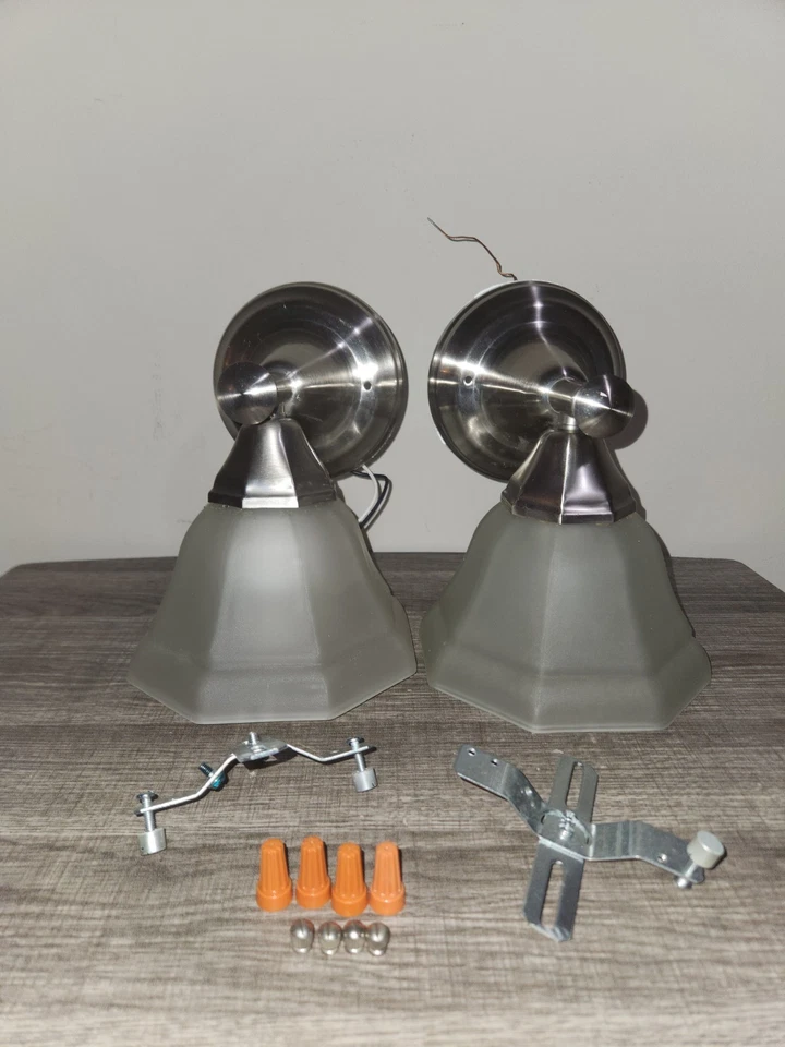 Juego de 2 apliques de pared interiores Hampton Bay Foto 1 de 4