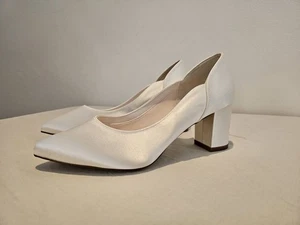 Rainbow club Marie (Wide fit) - Ivory Block Heel Bridal Shoes (UK 4.5) - Picture 1 of 9