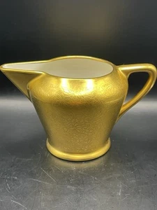 PICKARD CHINA Vintage Rose & Daisy 24K Gold Etched Creamer #62 - Picture 1 of 10