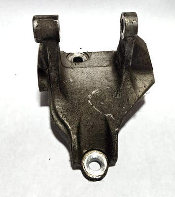 03-05 HONDA ELEMENT TRANSMISSION MOTOR MOUNT BRACKET ENGINE AUTO AWD REAR OEM - Image 1 of 4