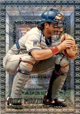 1995 Topps Embossed Baseball Card Mike Piazza #110