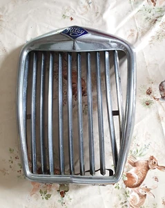 Riley Elf Radiator Grill with Riley Make Badge - Picture 1 of 3