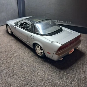 1/18 HONDA NSX Voiture Rare voiture japan sport 1/18 Sans Boite / Belle Revell - Imagen 1 de 14
