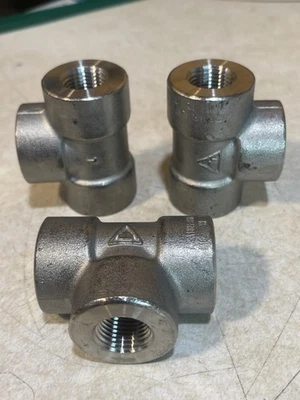 3 NEW Anvil 3/4″ Npt Threaded 316L Stainless Steel Tee 3000# Class (N4) - Image 1 of 3