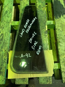 LAND ROVER FREELANDER 1 / 97-05 OSR VIERTELSCHEIBE SCHEIBE - FAHRER RECHTS HINTEN (A-92 - Bild 1 von 2