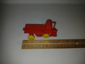 1950s Marx Freight Station Loader O Scale Playset Hard Plastic  - Picture 1 of 5