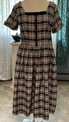 1950s -60 Plus Size Vintage Dress 4 U Hollywood, Movies,theatre Costume Nice - Image 1 of 4