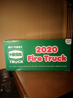 2010 Hess Truck My First Fire Truck Pelúcia ESTADO PERFEITO NA CAIXA NOVO Frete Grátis - Imagem 1 de 4