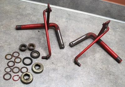 JUEGO DE HUSILLOS DELANTEROS SNAPPER 28" RER 7041683 7041684 - ESTANTE 51 Foto 1 de 4