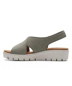 Clarks Ladies * UN KARELY SUN * Sage Nubuck Leather WIDE-FIT Sandal UK 5.5 E - Picture 1 of 4