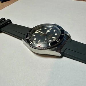 20 mm SCHWARZ Vulkanisiert Kautschuk Kautschuk Armband Gerade TUDOR BLACK BAY 58 - Bild 1 von 7