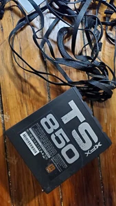 XFX Core Edition PRO850W (P1-850S-NLB9) 850 W ATX12V Power Supply - Picture 1 of 3