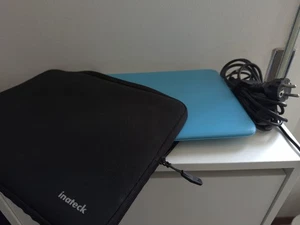 Pc portatile Hp Stream 14" - Foto 1 di 9