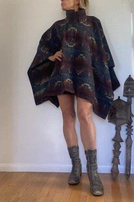 Poncho Abrigo Pendleton Lana Virgen Abotonado Patrón Suroeste Capa Reversible Foto 1 de 4