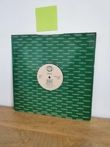 ROBIN S - SHOW ME LOVE 12" VINYL SINGLE 1992 CHAMPION CHAMP12.300 - Picture 1 of 4