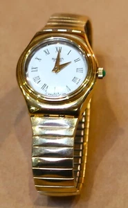 VINTAGE SWATCH WATCH SWISS MADE WATER RESISTANT IRONY - Foto 1 di 4