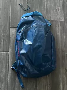PATAGONIA Black Hole Cinch Pack Backpack LW 20L Blue Red - Picture 1 of 14