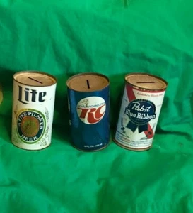VINTAGE STAHL BLECHDOSE PABST BLAUES BAND LEICHTES BIER RC COLA MÜNZE WECHSELGELD BANK JL CLARK - Bild 1 von 9