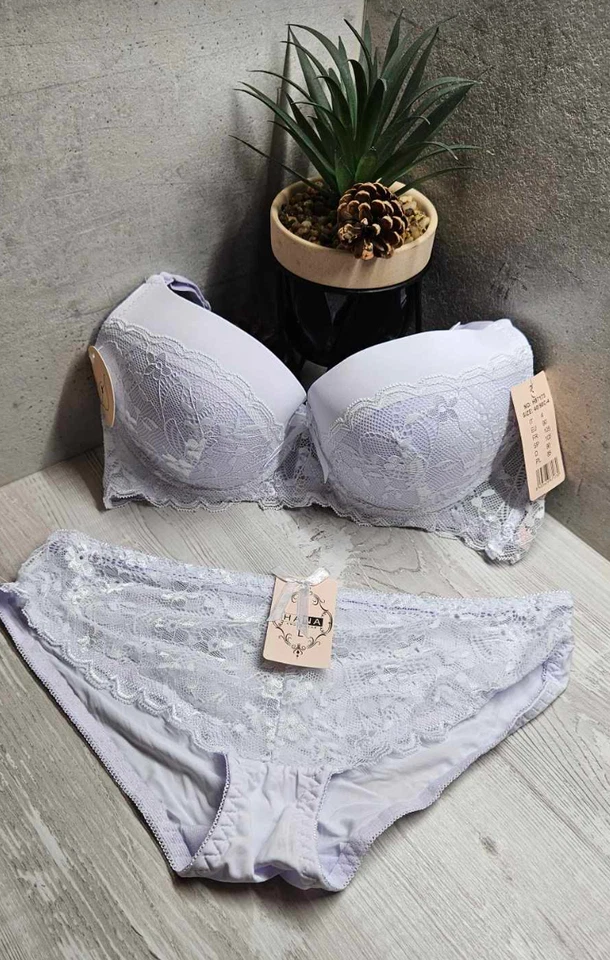 Ensemble soutien gorge Blanc en 95C neuf - Photo 1/1