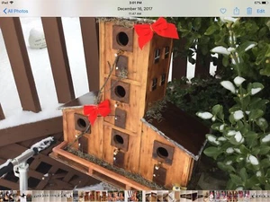 Schönes handgefertigtes Vogelhaus Pfostenhalterung für 5 Familien aus Holz - Bild 1 von 8
