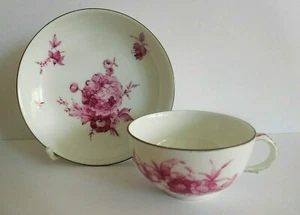 ANTIQUE KPM BERLIN SMALL PORCELAIN CUP AND SAUCER WITH FLORAL PUCE DECORATION - Picture 1 of 12