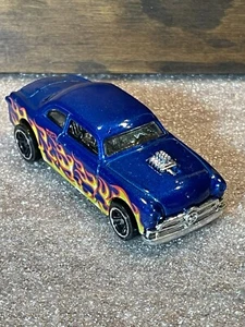 HOT WHEELS SHOWROOM 2013 AMERICAN TURBO SHOE BOX BLUE W/ FLAMES - Picture 1 of 6