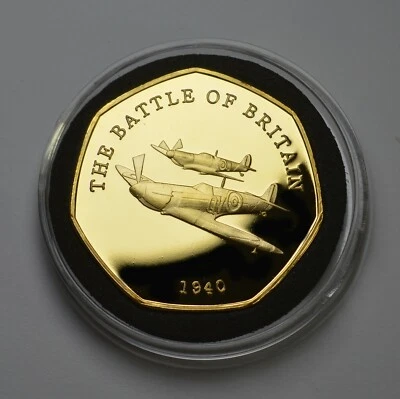 BATTLE OF BRITAIN 24ct Gold Commemorative in Capsule. SUPERMARINE SPITFIRE 1940 - Image 1 of 4