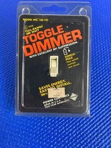 Nuevo 1Toggle atenuador modelo # 143-131 polo único 600 vatios 120 voltios - Imagen 1 de 2