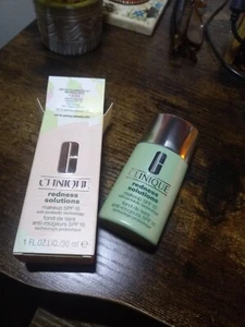 Clinique Redness Solutions foundation CN 01 Calming Alabaster - Picture 1 of 1