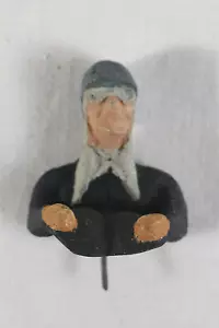 alte Fahrerfigur / Rennfahrer mit Helm für Blechautos, Massefigur, 30er Jahre - Picture 1 of 2