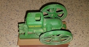 Vintage John Deere Model E Hit & Miss Ertl Engine Battery Operated - WORKS GREAT - Picture 1 of 7