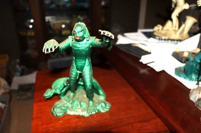 1963 Aurora CREATURE FROM THE BLACK LAGOON Built Model /Excellent - Missing Twig - Image 1 of 4