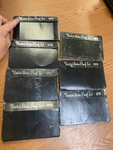 'BLACK BOX' US PROOF SETS 1973, 1974, 1975, 1976, 1978, 1978, 1979. (7 sets) Cover