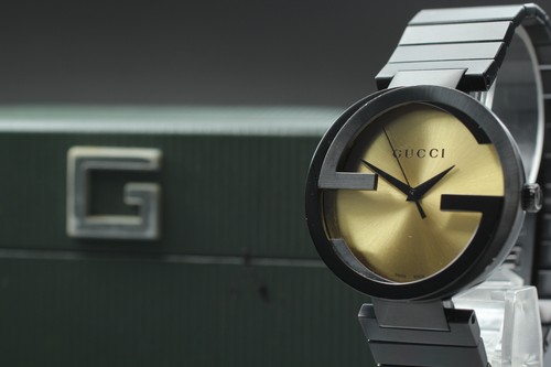 [N Come Nuovo con Scatola] Orologio Uomo GUCCI GRAMMY Awards 133.2 Incastro Qz 42mm GIAPPONE