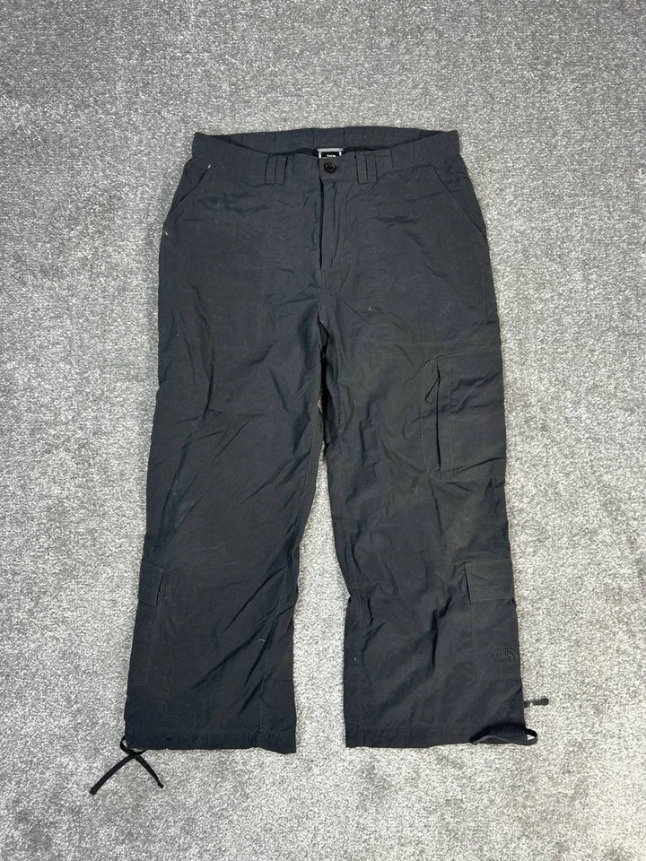 Pantalones cargo The North Face para mujer pequeños grises de nailon pierna recta utilitarios senderismo Foto 1 de 4