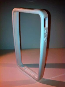 NUOVO BUMPER IPHONE 4 4S COLORE BIANCO TRASLUCIDO - Picture 1 of 1