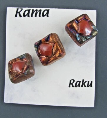 RAMA-RAKU BUTTON SET - 3 - Image 1 of 4