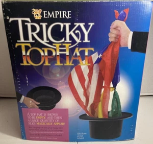 Sombrero de copa Magicians - 2005 Tricky Top Hat de Empire - Imagen 1 de 12