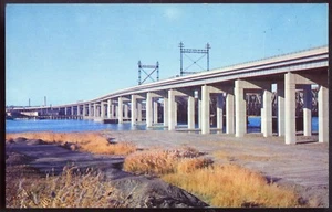 Connecticut, Devon - Stratford - Puente de autopista de peaje del río Housatonic - Imagen 1 de 2