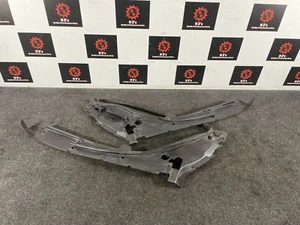 PANELES DE CIERRE DEL COMPARTIMIENTO DEL MOTOR JEEP GRAND CHEROKEE TRACKHAWK 6.2L 14-21 FABRICANTE DE EQUIPOS ORIGINALES - Imagen 1 de 6