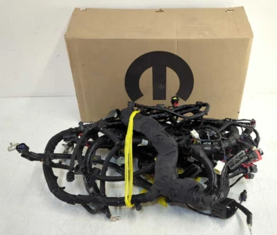 Nuevo arnés de cables de transmisión de motor Mopar 2014 Ram 3500 6,4 4X2 68222808AD fabricante de equipos originales Foto 1 de 4