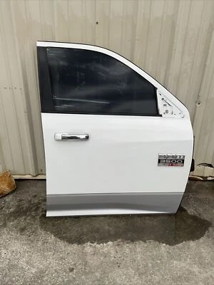 Dodge Ram 3500 2012 resistente puerta delantera derecha carcasa fabricante de equipos originales pintura PW7, GJDV~ Foto 1 de 4