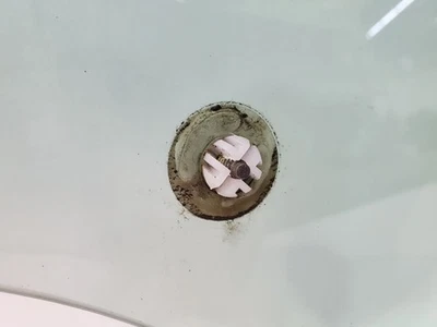 Puerta trasera izquierda vidrio usado se adapta: Subaru Legacy SW 2005 trasera izquierda grado A Foto 1 de 4