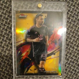 Lionel Messi.2024 Topps Finest MLS  Common GOLD REFRACTOR #/75 SP Inter Miami - Bild 1 von 3