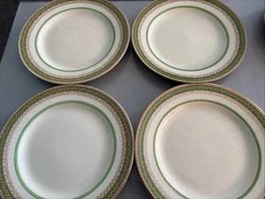 4 piatti Crown Devon Fieldings (3180) - verde e oro - 25,5 cm - Foto 1 di 3
